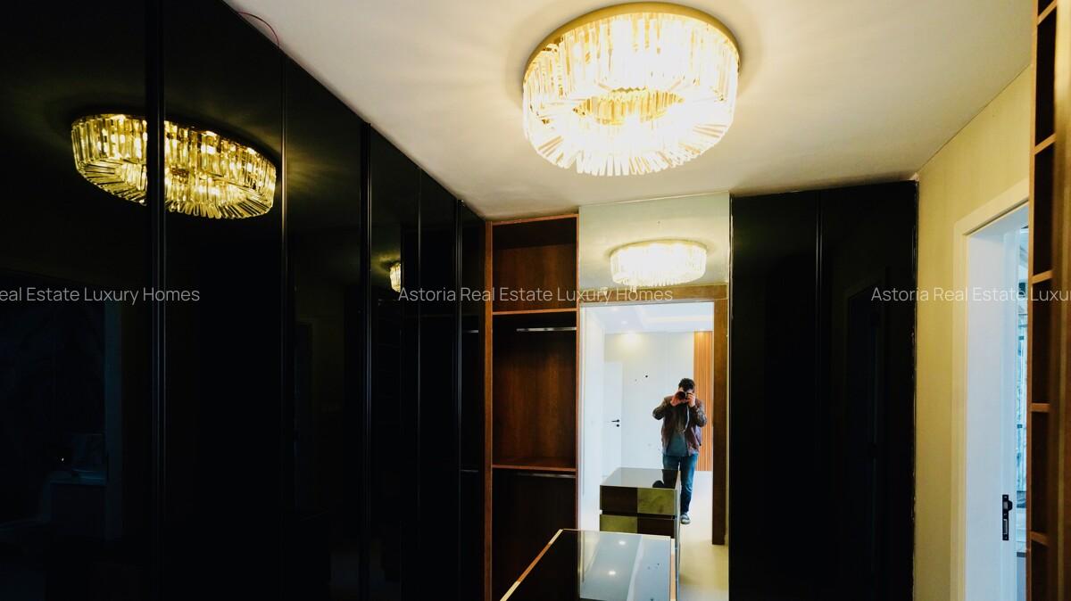 4 Bed Apartment with En Suite at 2026-510 - 12