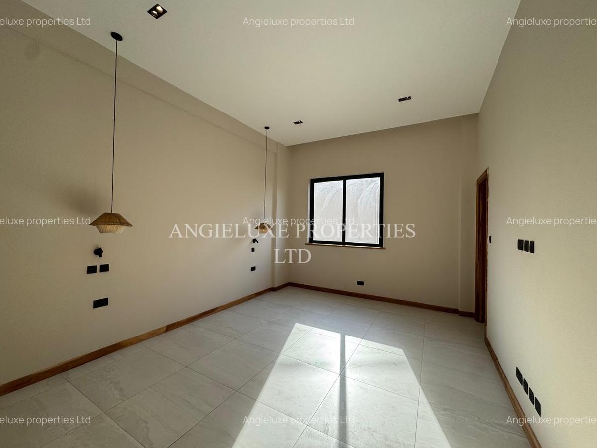 4 Bed Apartment with En Suite at Loresho - 15