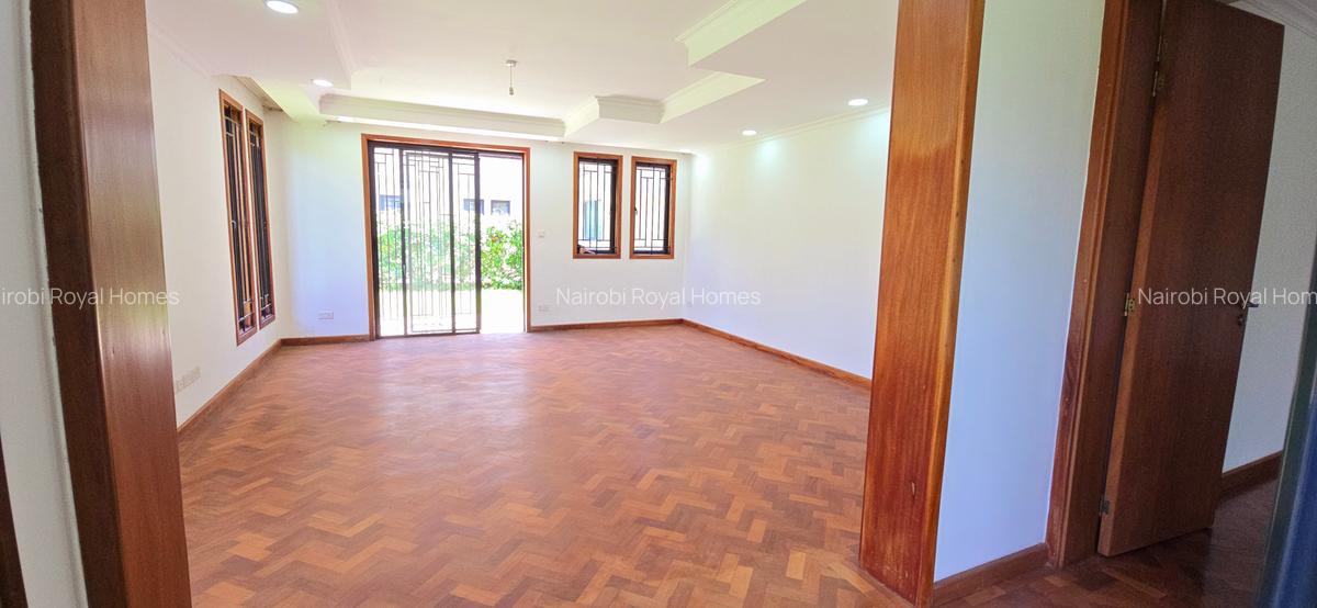 6 Bed Townhouse with En Suite at Off Mzima Springs - 9