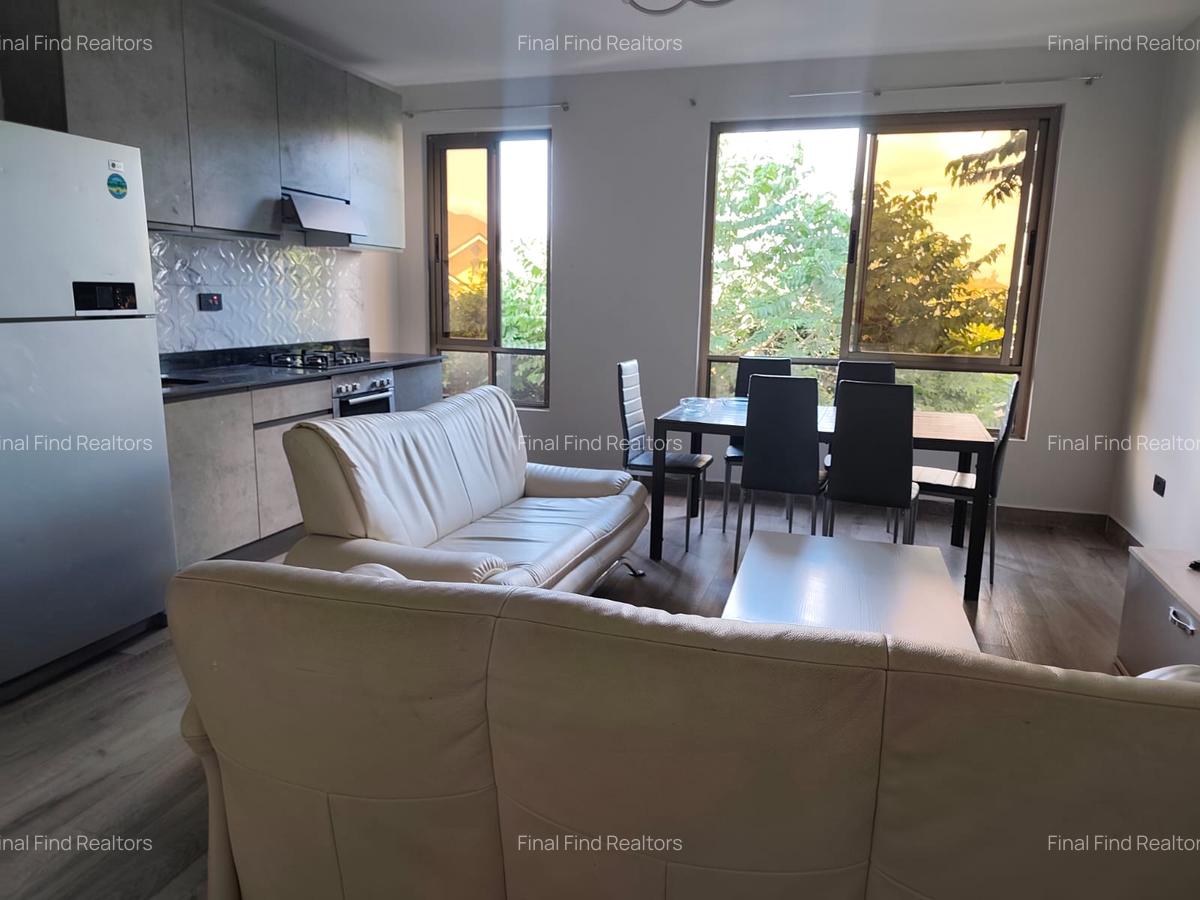 3 Bed House with En Suite in Runda - 14