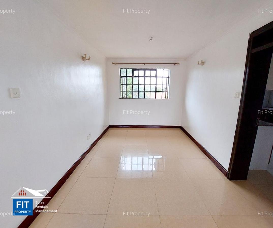 3 Bed Apartment with En Suite in Westlands Area - 10