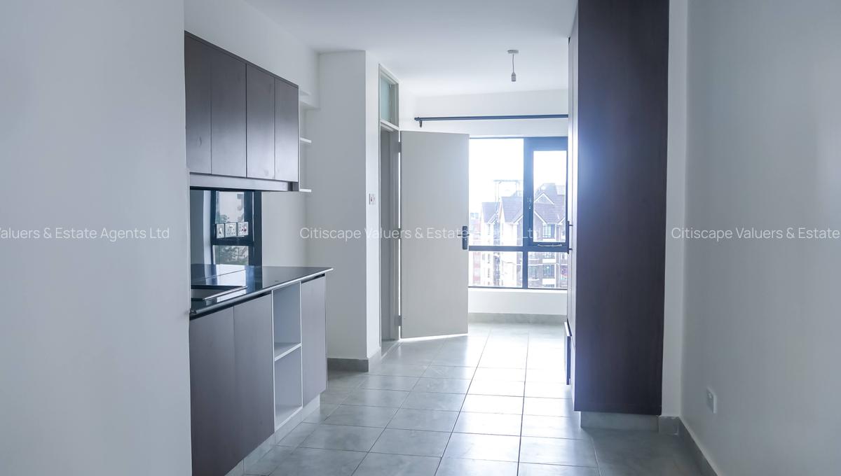 Studio Apartment with Lift in Thindigua - 2