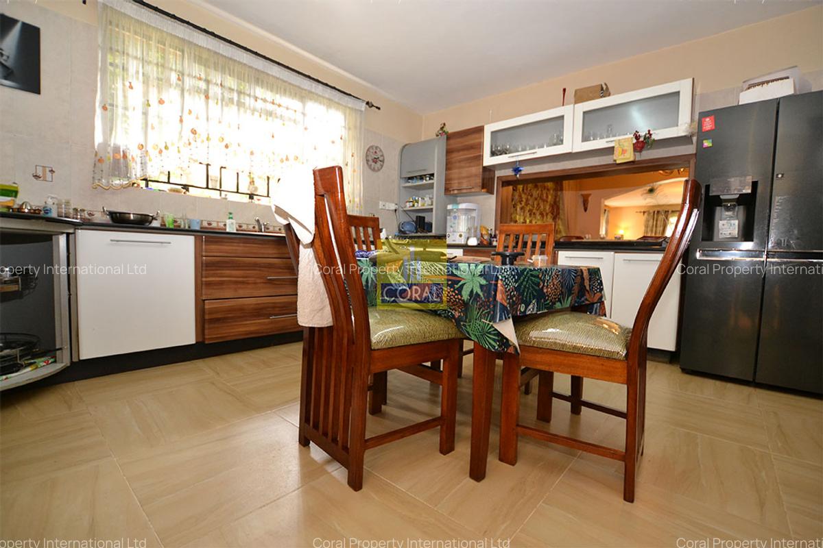 5 Bed Townhouse in Westlands Area - 3