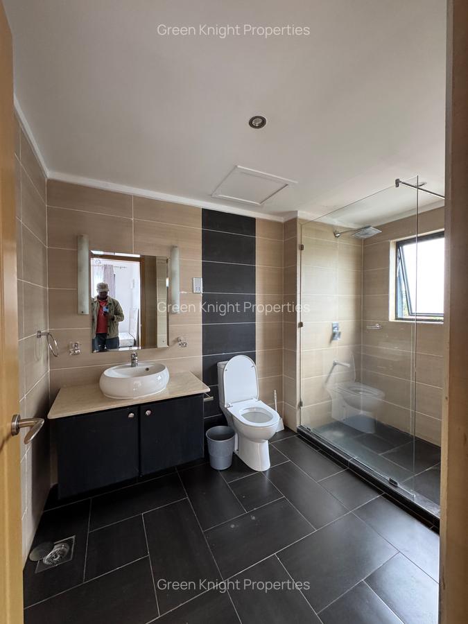 Serviced 2 Bed Apartment with En Suite in General Mathenge - 9