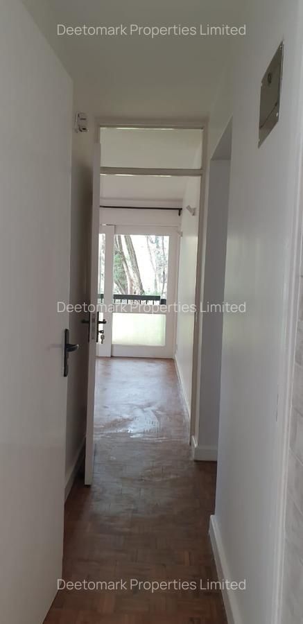 3 Bed Apartment with En Suite at Mara - 12