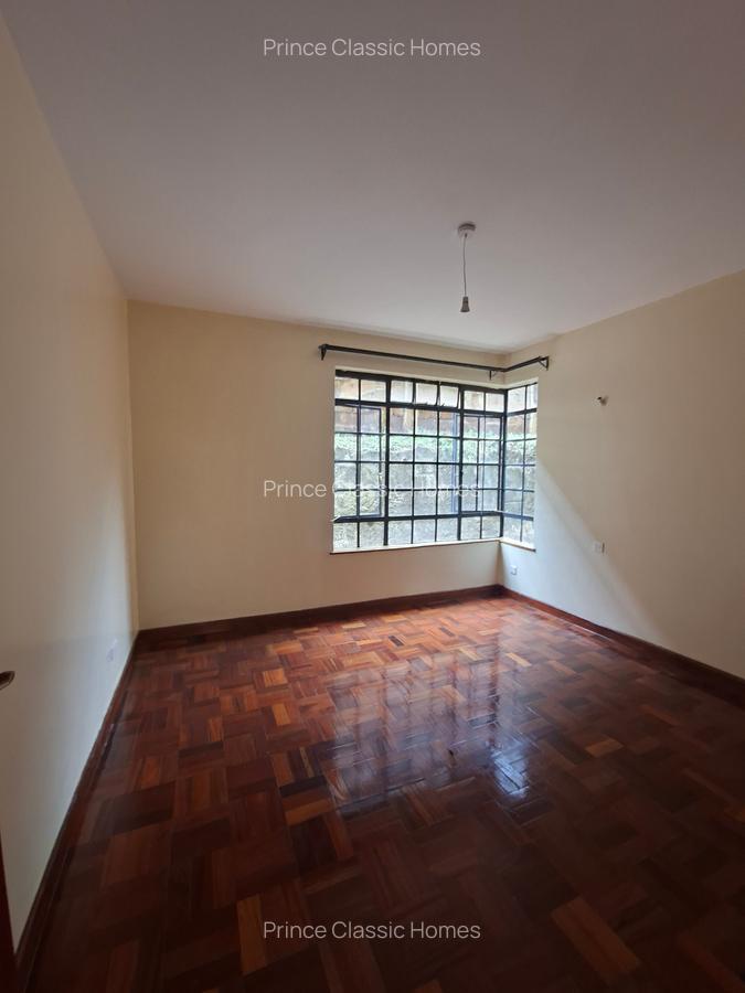 2 Bed Apartment with En Suite in Riverside - 3