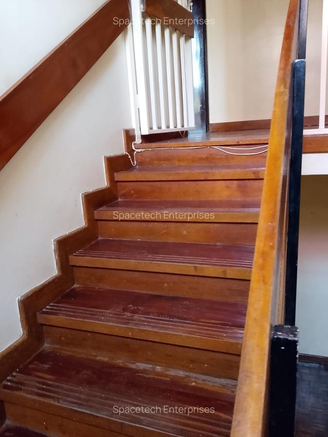 5 Bed House with Staff Quarters in Nyari - 7