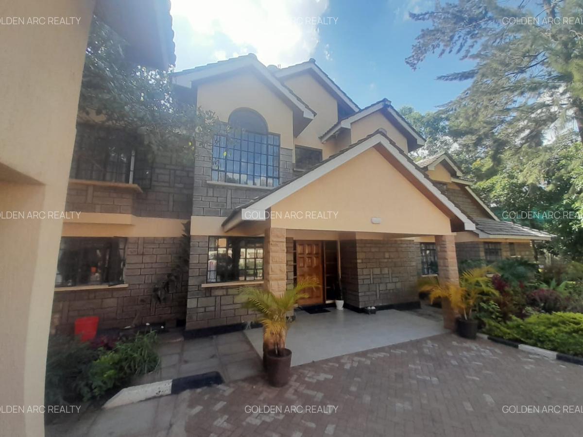 5 Bed Townhouse with En Suite in Karen - 7