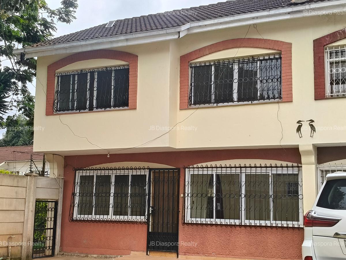 3 Bed Townhouse with En Suite at School Lane - 17
