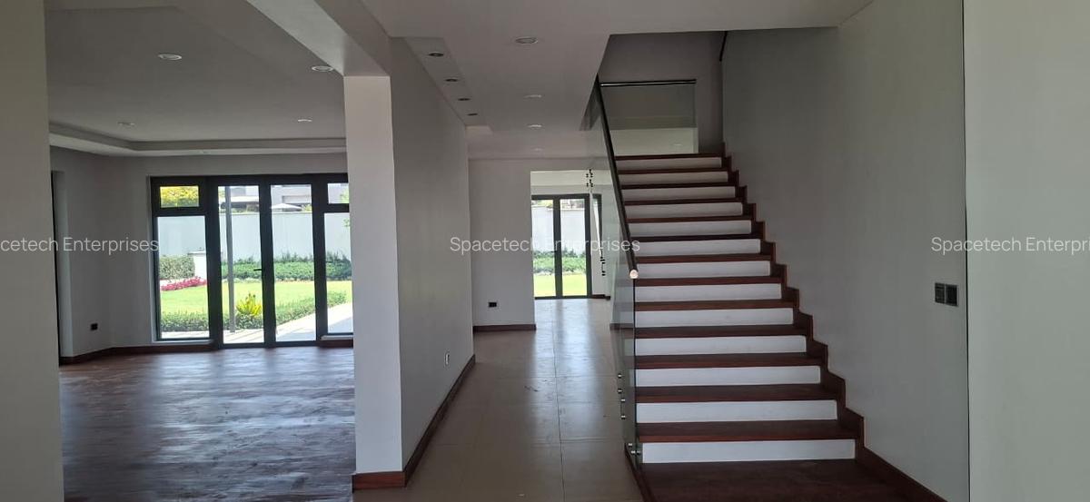 4 Bed Townhouse with En Suite in Karen - 8