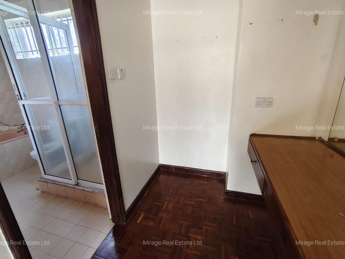 Office with Service Charge Included in Kileleshwa - 4