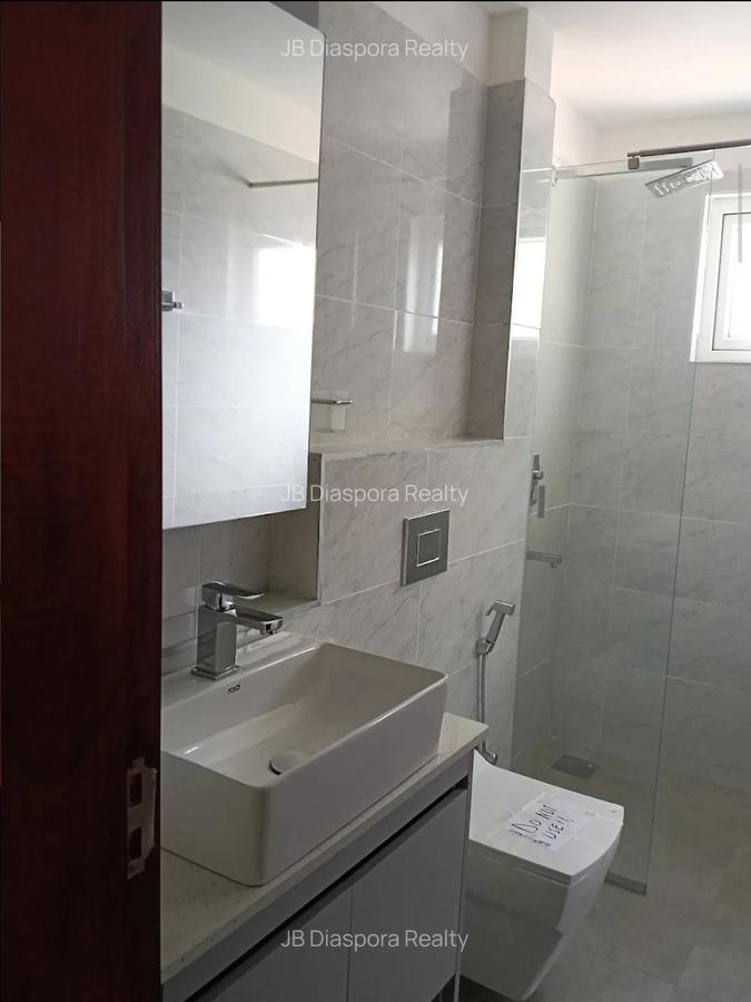 3 Bed Apartment with Staff Quarters in Parklands - 6