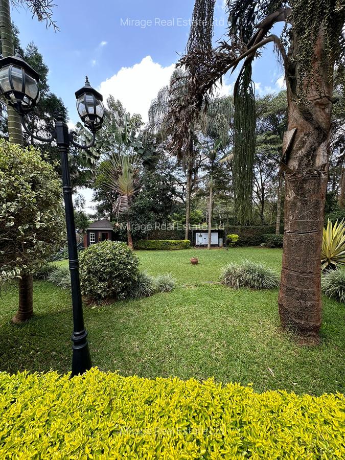 6 Bed House with En Suite in Nyari - 13