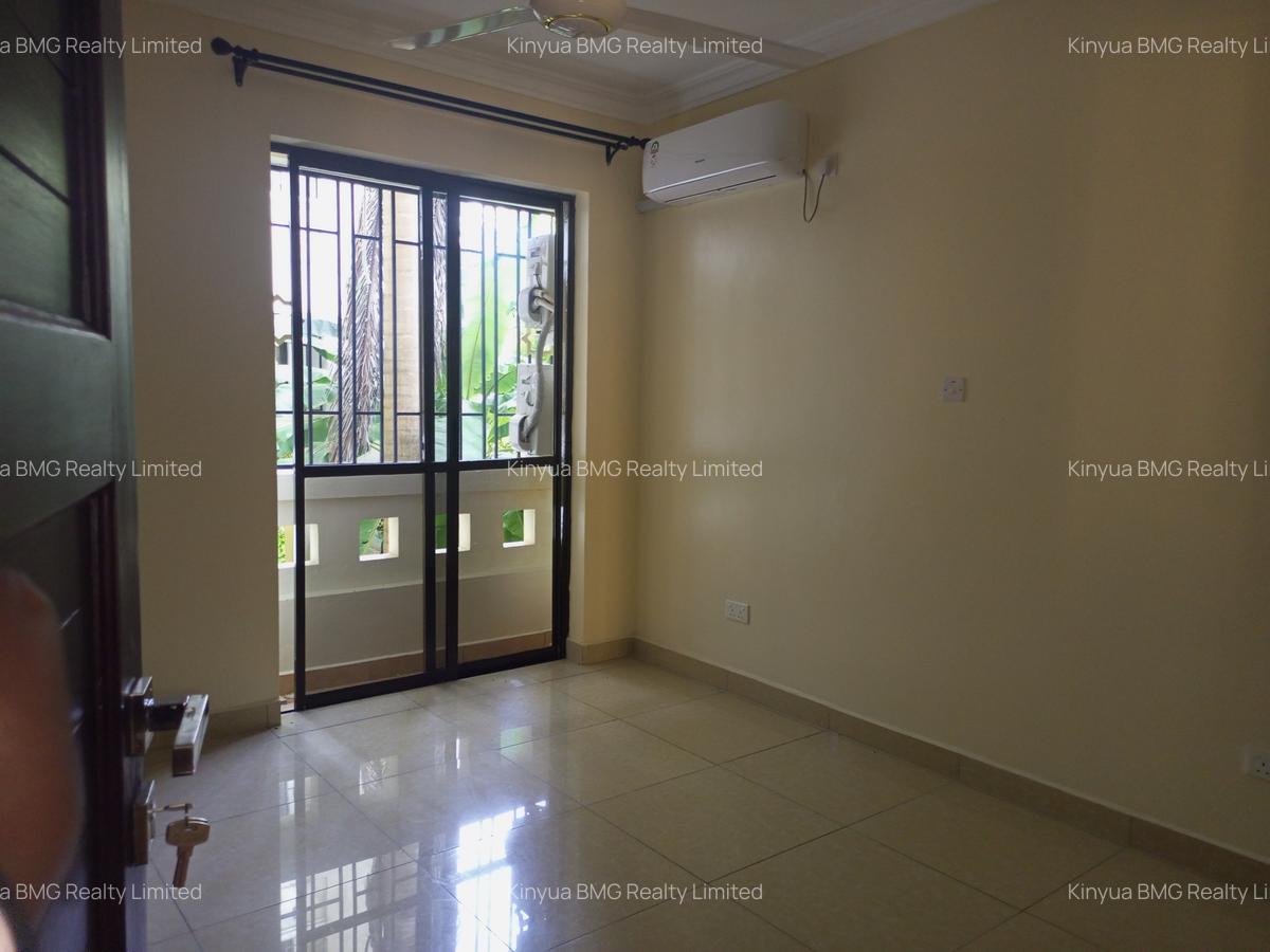 Serviced 3 Bed Apartment with En Suite in Nyali Area - 9