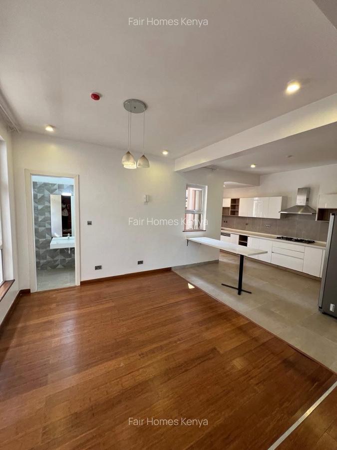 4 Bed Townhouse with En Suite at Kabasiran Avenue - 6