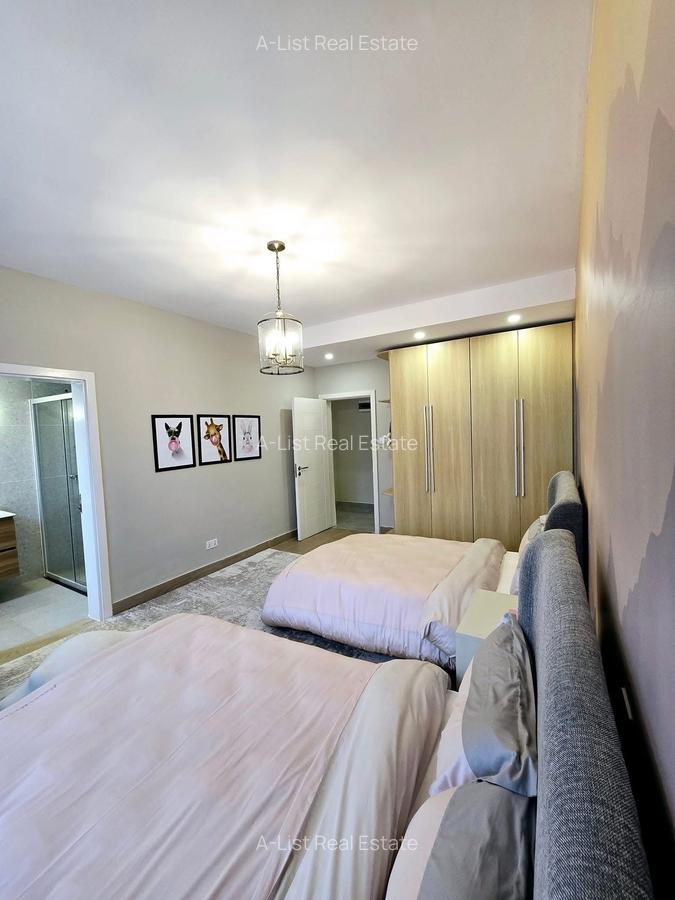 4 Bed Apartment with En Suite at Othaya Road - 14