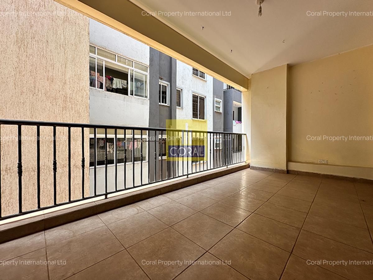 4 Bed Apartment in Parklands - 16