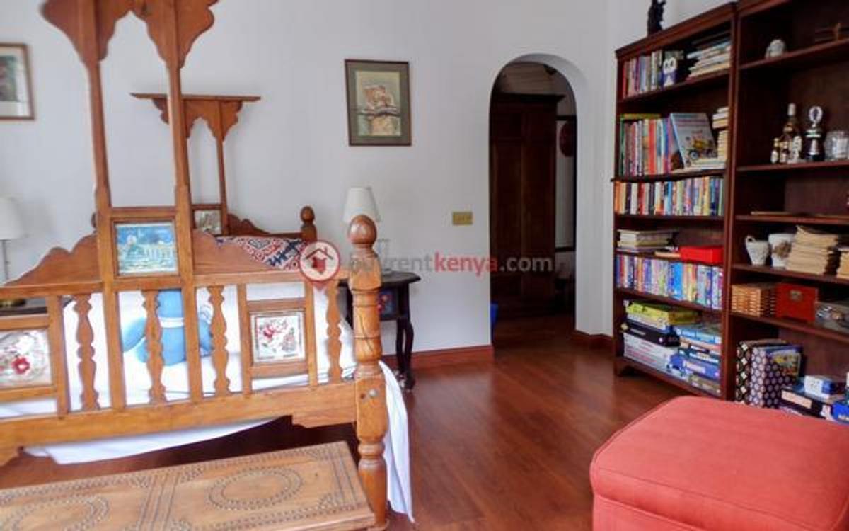 5 Bed Villa with En Suite at Karen - 11