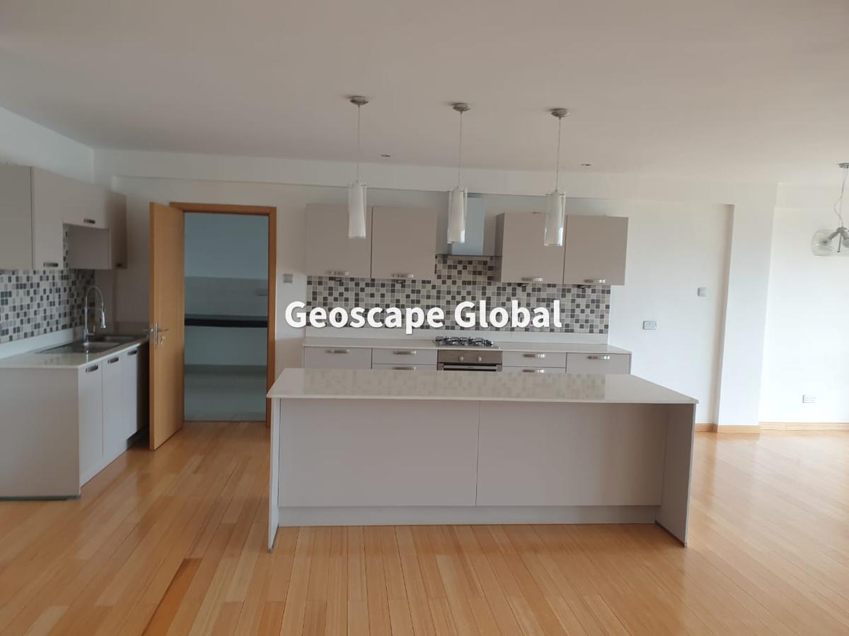 3 Bed Apartment with En Suite in Westlands Area - 4