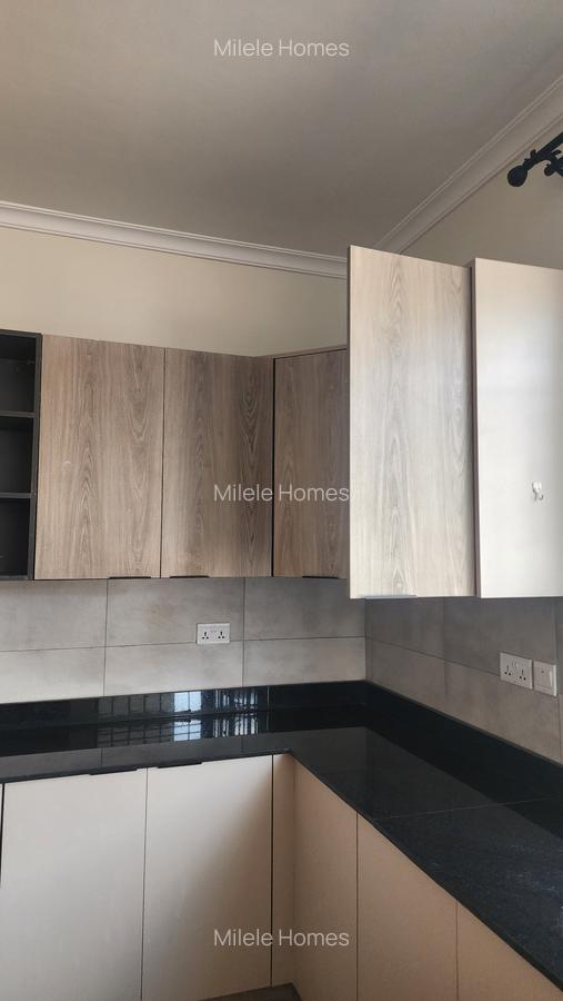6 Bed Villa with En Suite at Loresho - 20
