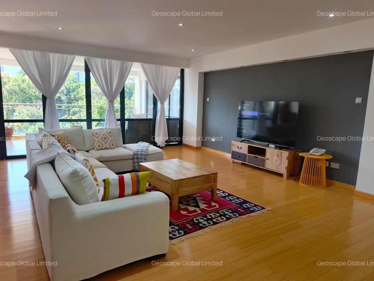 Furnished 3 Bed Apartment with En Suite in Spring Valley - 11