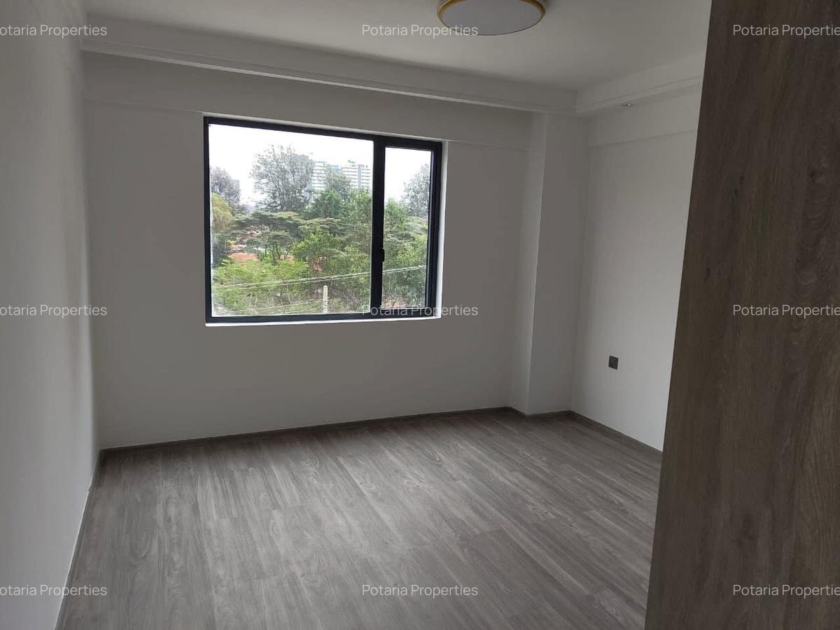 2 Bed Apartment with En Suite in Kilimani - 2