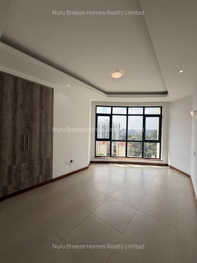 2 Bed Apartment with En Suite in Westlands Area - 9