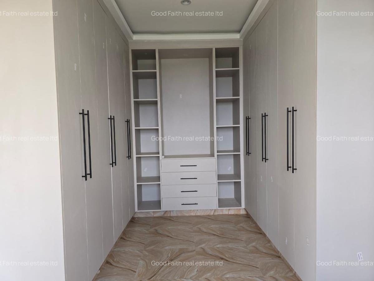 4 Bed House with En Suite in Tatu City - 9