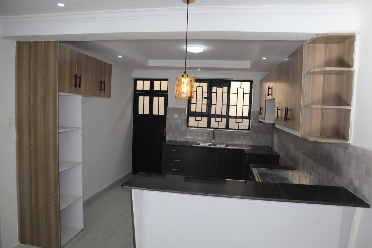 3 Bed House with Alarm at Lemiso Road - 7