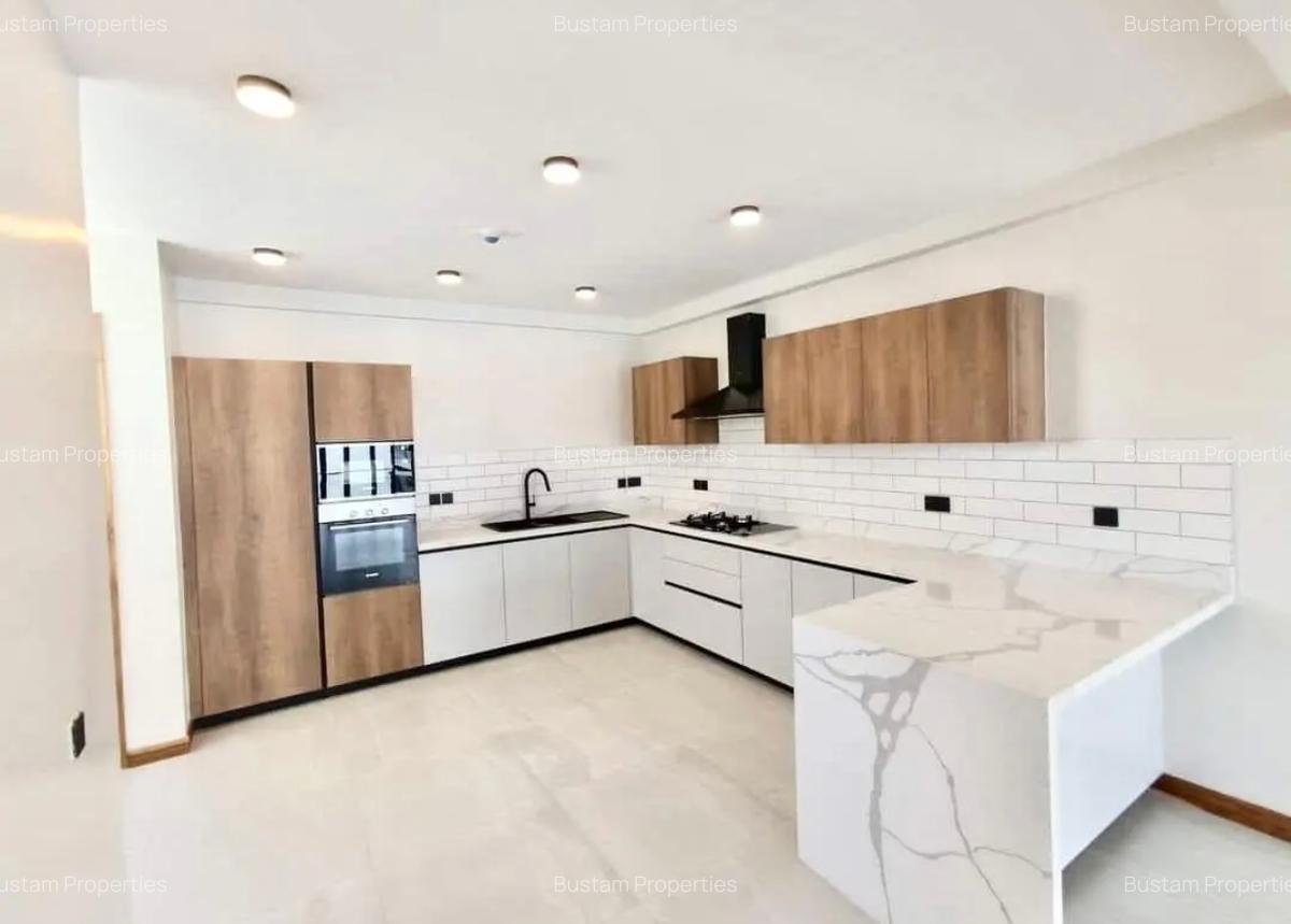 4 Bed Apartment with En Suite in Spring Valley - 2