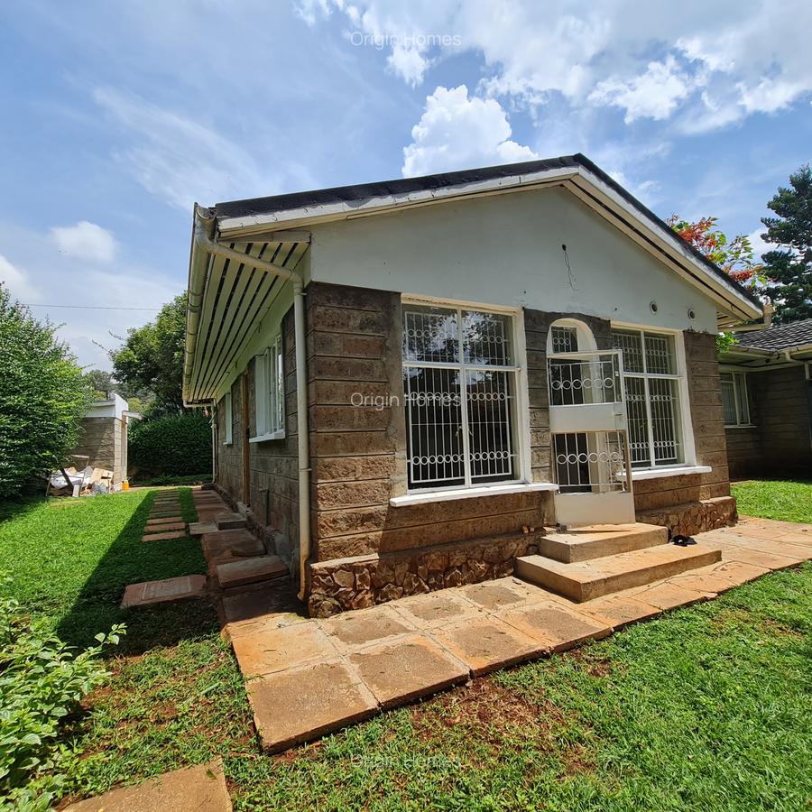 1 Bed House with En Suite at Runda - 12