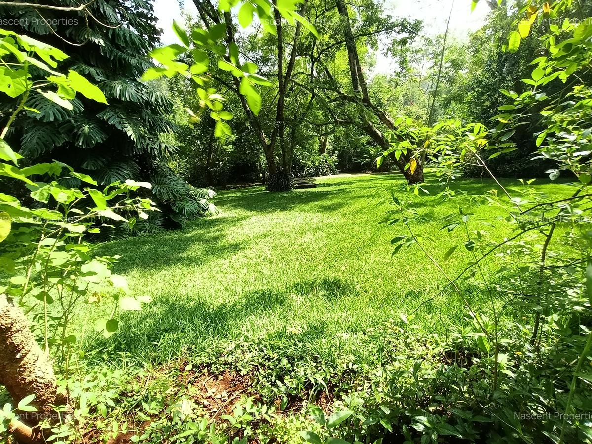 4 Bed House with En Suite in Runda - 4