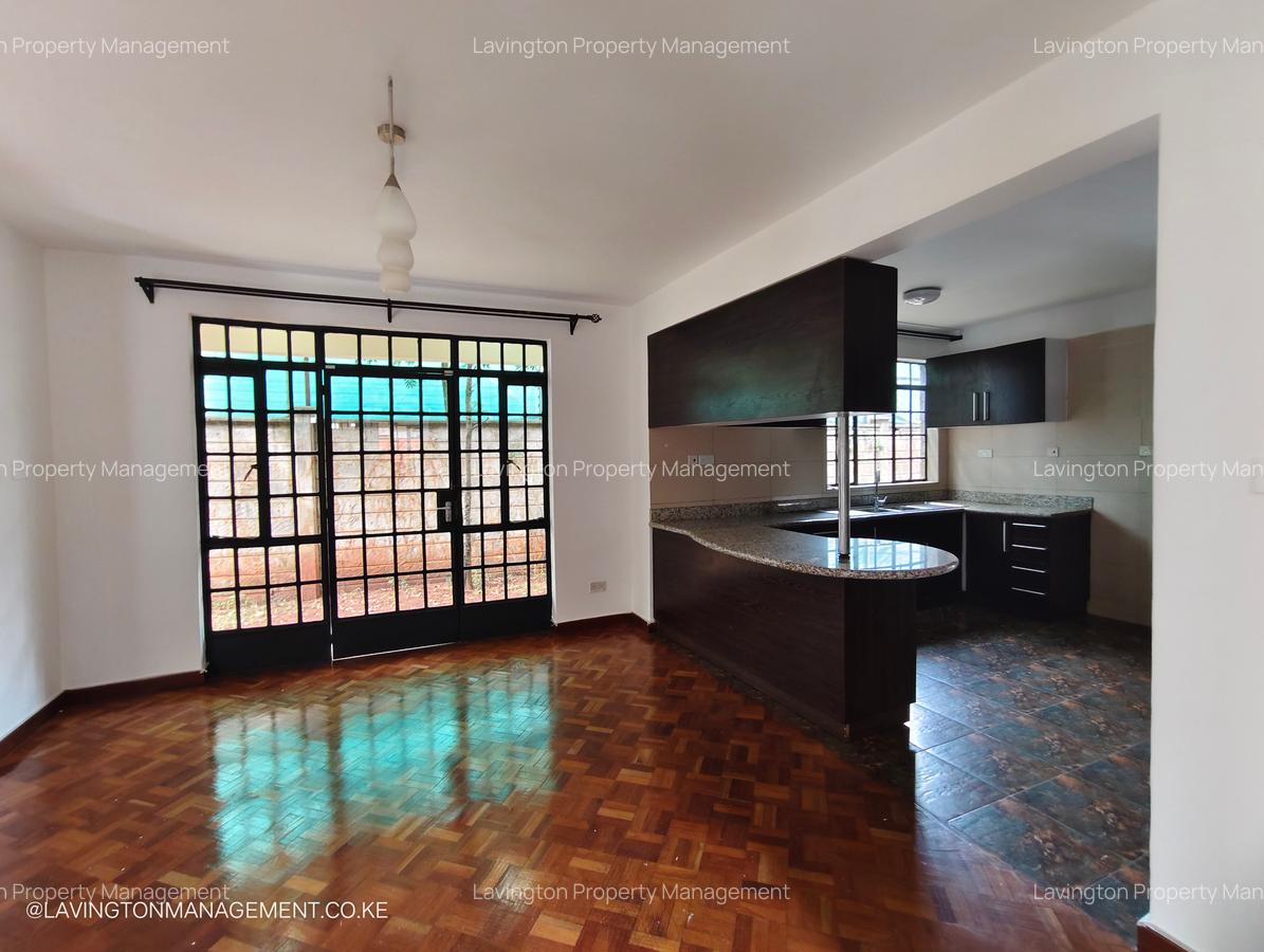 4 Bed Townhouse with En Suite at Lavington Green - 7