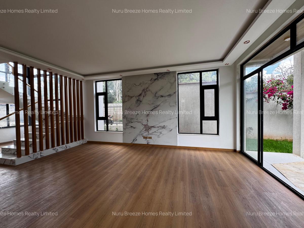 5 Bed Townhouse with En Suite in Lavington - 17