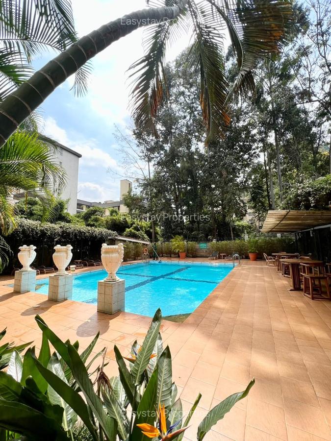 1 Bed Apartment with En Suite in Riverside - 1