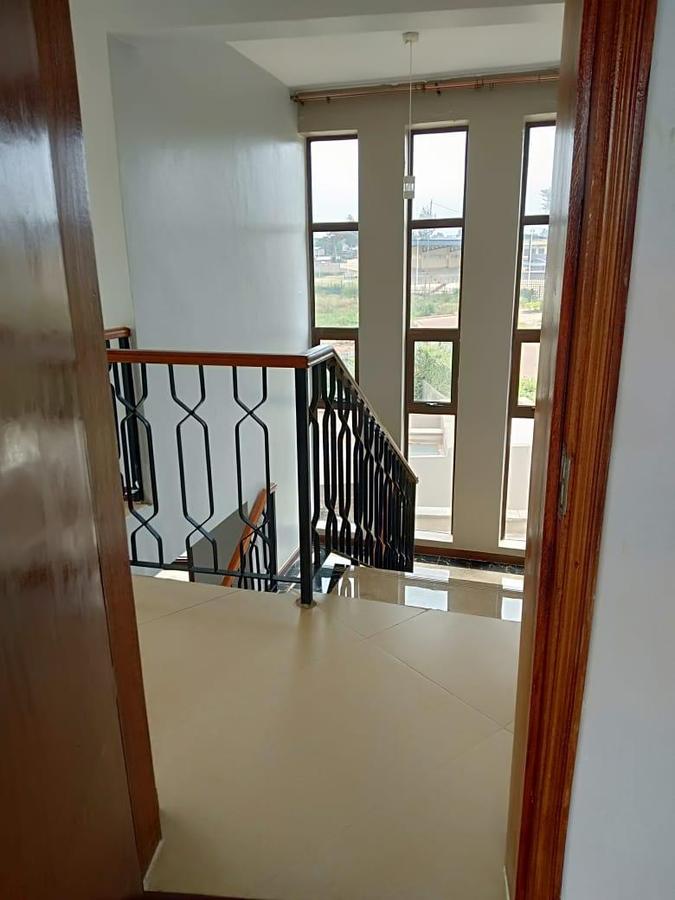 4 Bed Townhouse with En Suite in Kiambu Road - 8