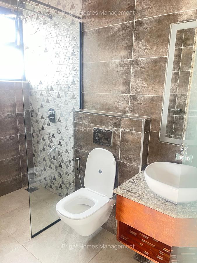 3 Bed Apartment with Swimming Pool in Kileleshwa - 14