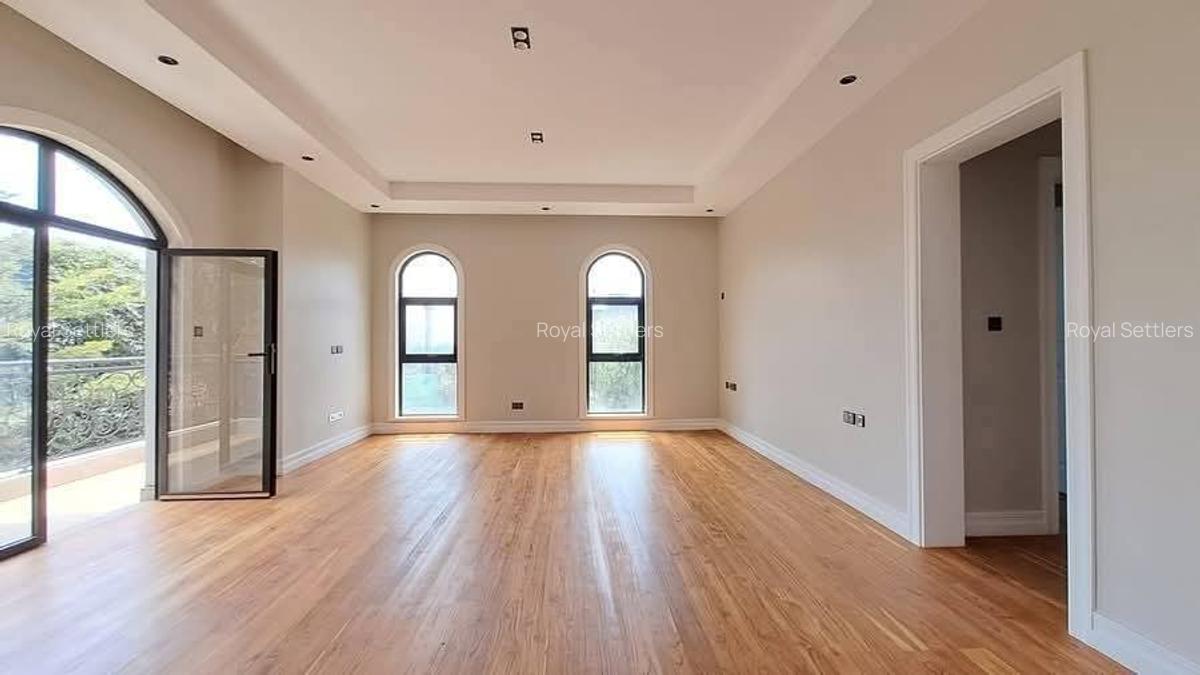 5 Bed Townhouse with En Suite at Loresho Ridge - 12