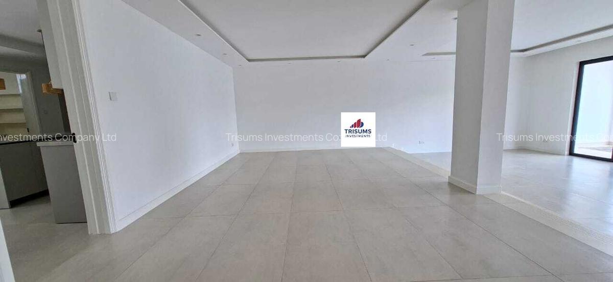 4 Bed House with En Suite in Westlands Area - 2