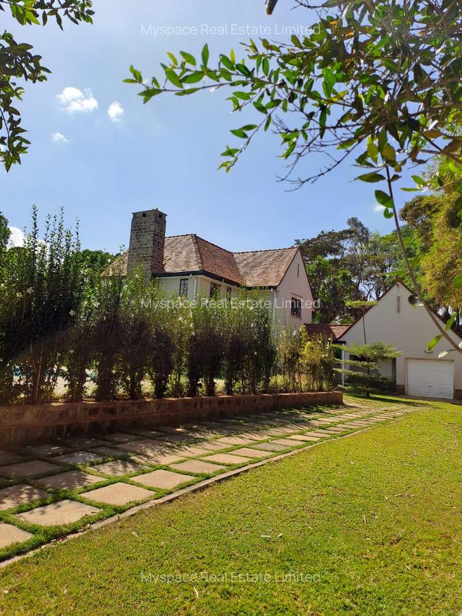 5 Bed Villa with En Suite in Karen - 3