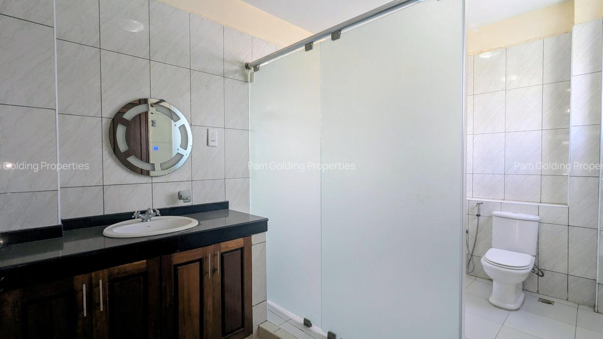 4 Bed Apartment with En Suite at Mwamba Drive - 13