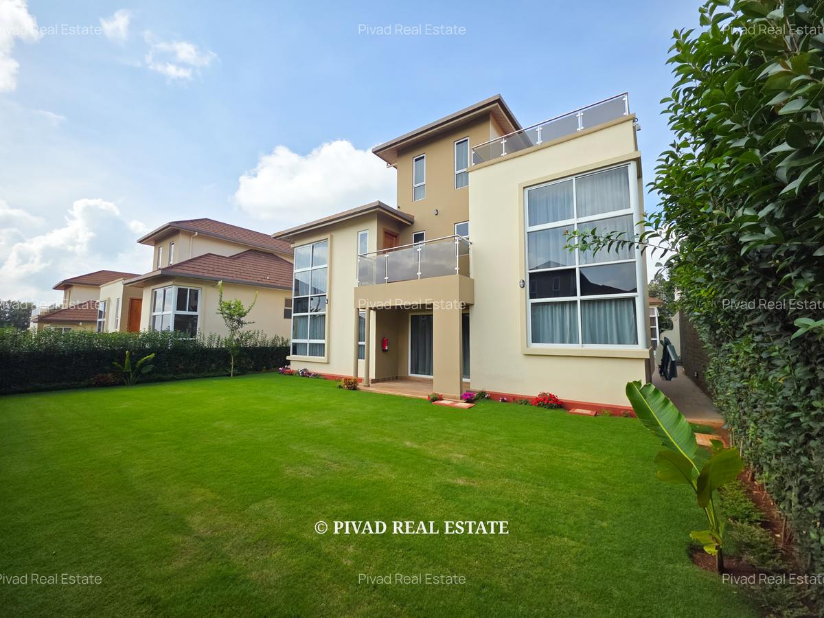 4 Bed Townhouse with Swimming Pool in Runda - 1