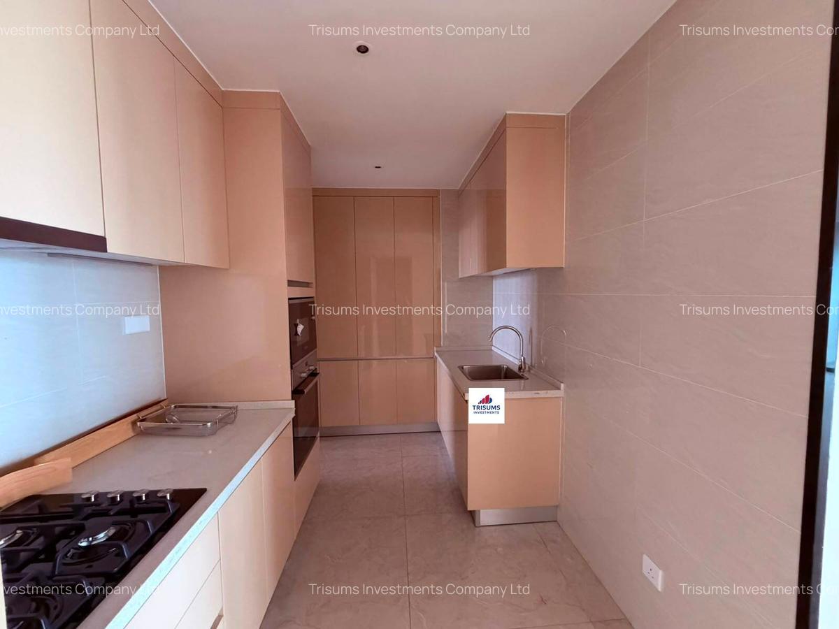 3 Bed Apartment with En Suite at Gtc - 7