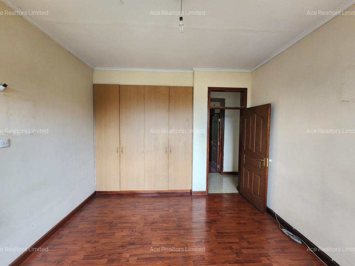 3 Bed Apartment with En Suite at Near Mp Shah Hospital - 10