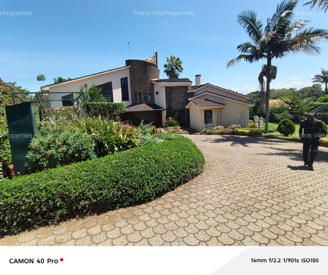 4 Bed House with En Suite at Runda - 4