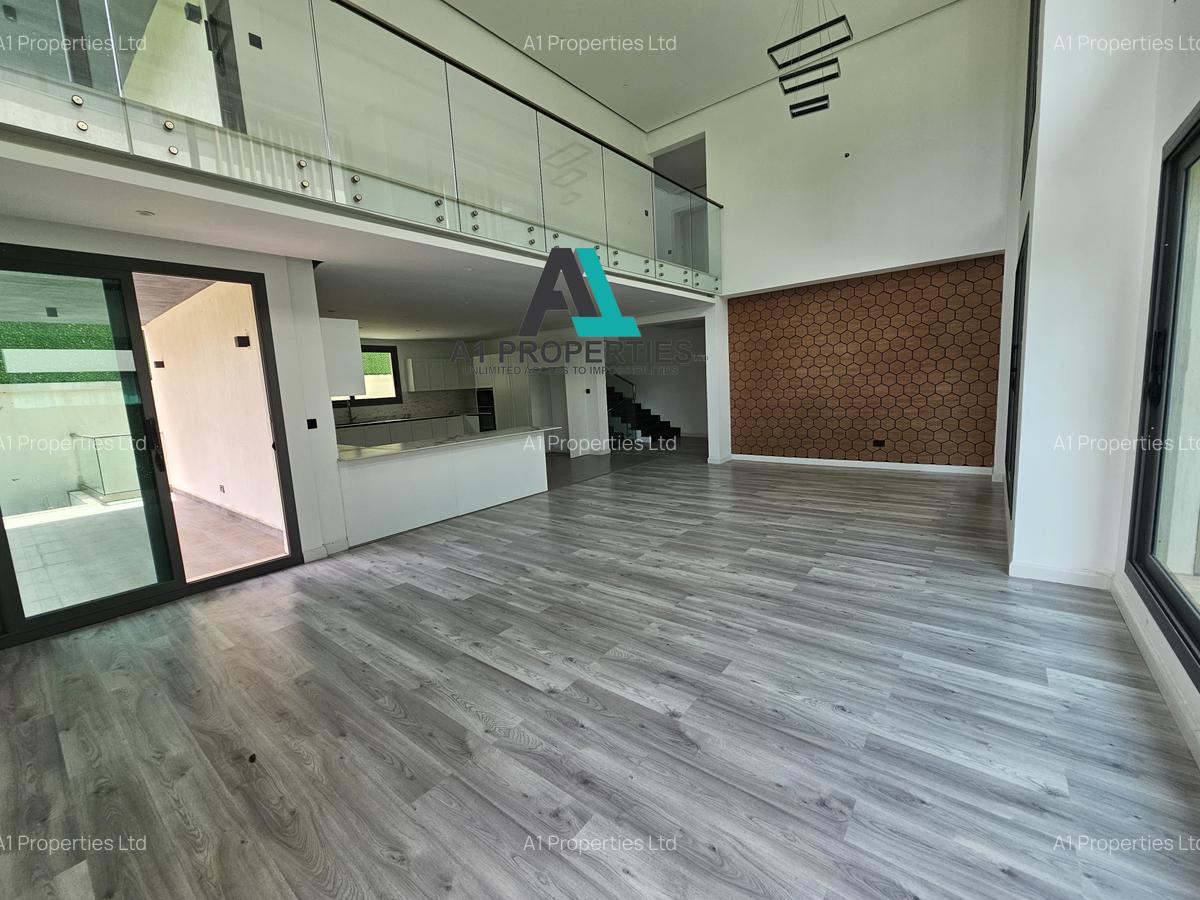 5 Bed Townhouse with En Suite in Lavington - 5