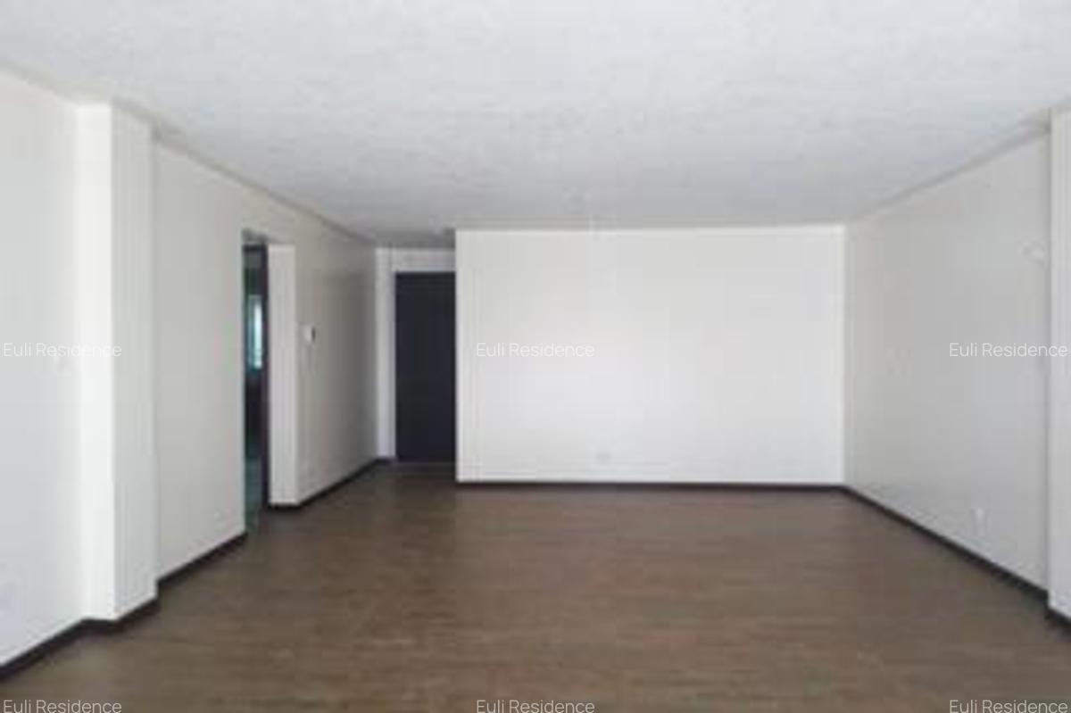 4 Bed Apartment with En Suite at General Mathenge - 14