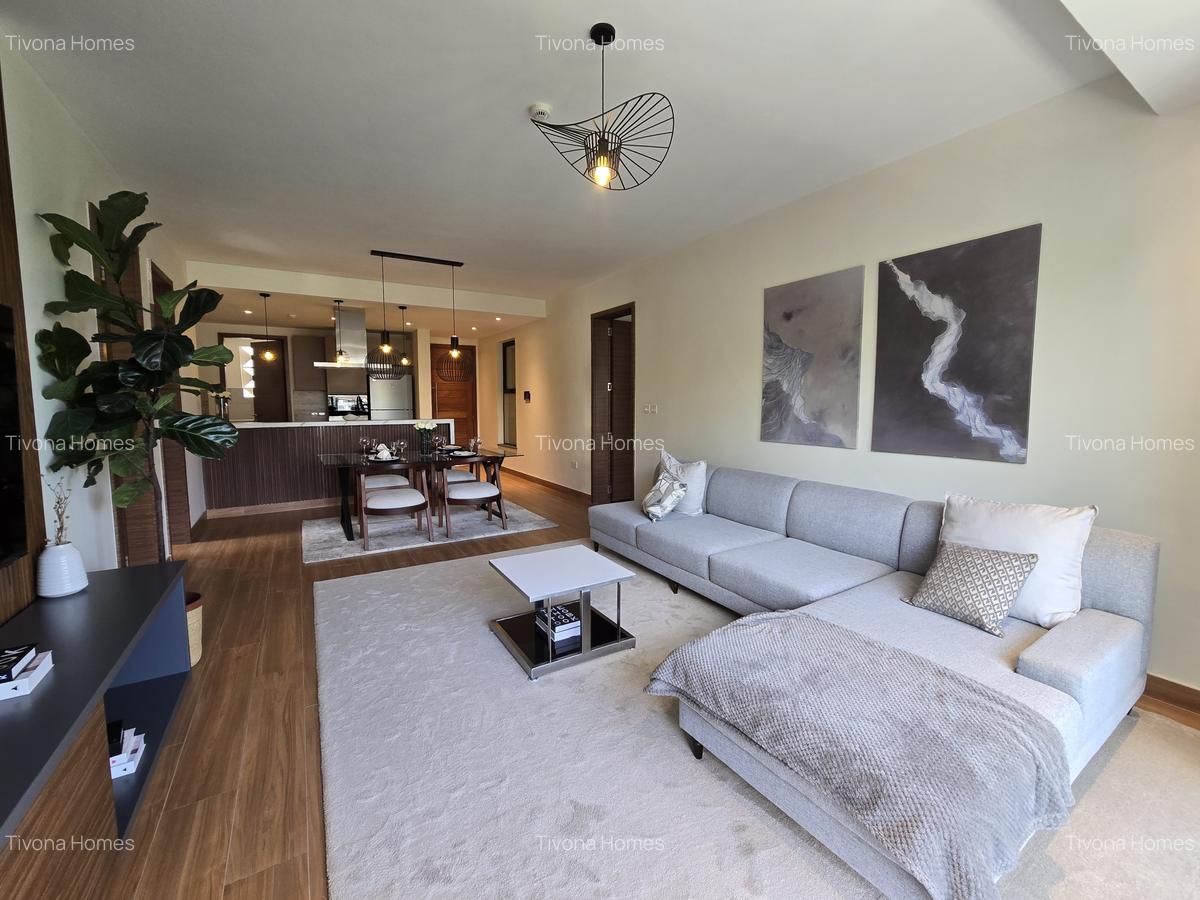 2 Bed Apartment with Swimming Pool in Riverside - 14