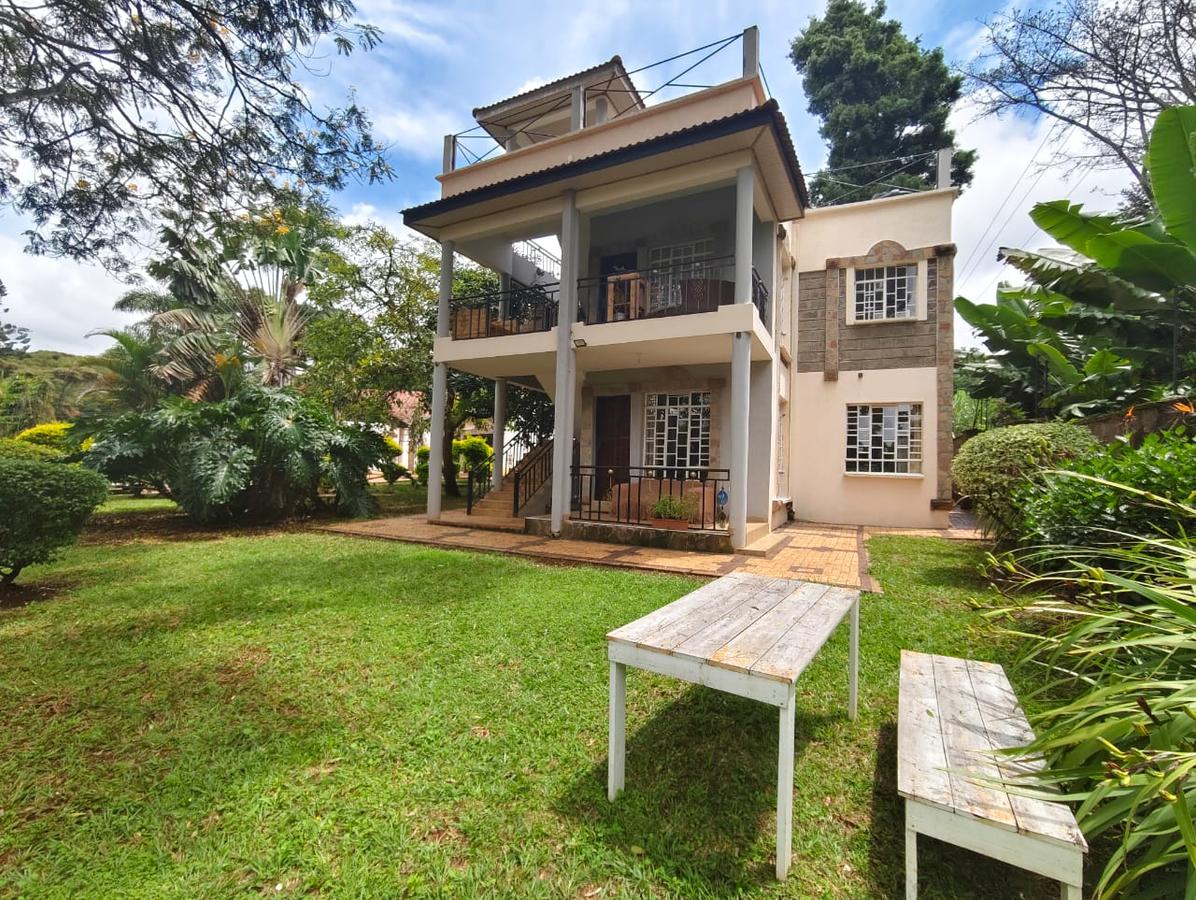 2 Bed House with En Suite at Karen - 1