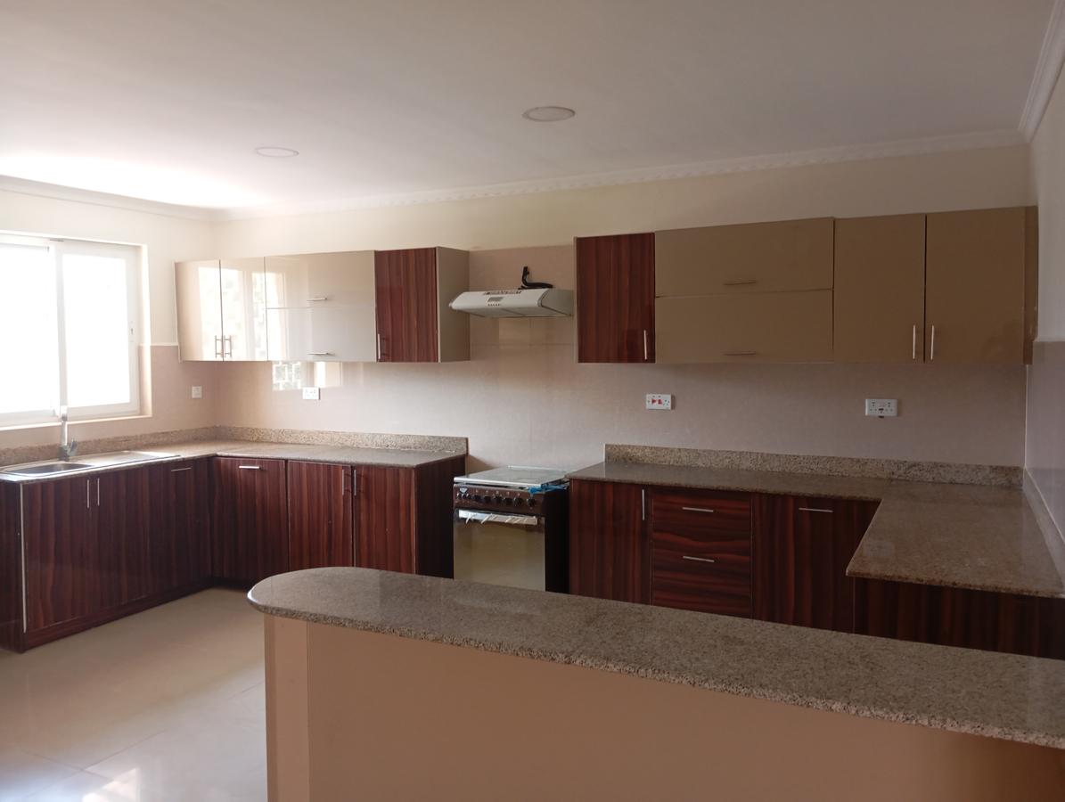 3 Bed Apartment with En Suite at Riara Road Lavington - 4